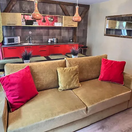 Unique Old Apartment *